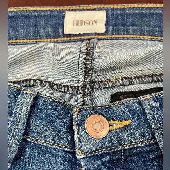 Hudson Bacara Straight Flood  Crop JeansWomens Denim Size 28 Medium Wash - Picture 4 of 8